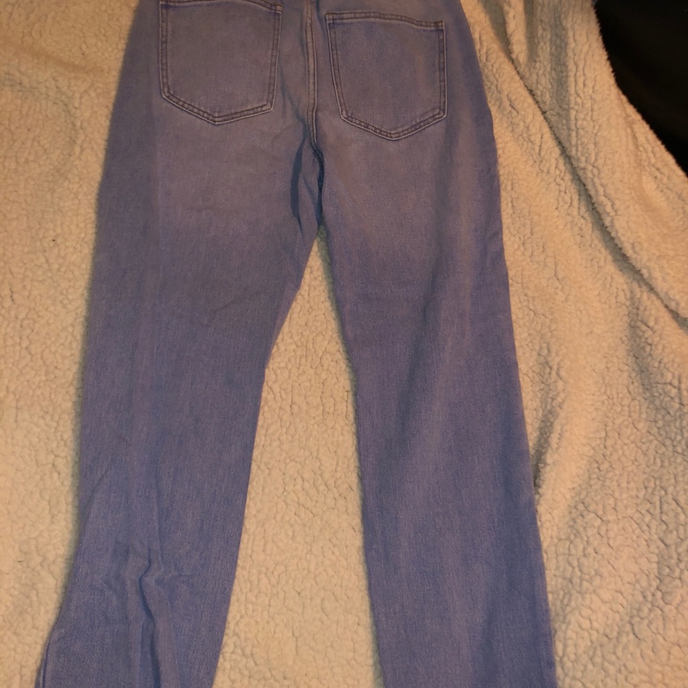 Mom Jeans - Picture 3 of 5